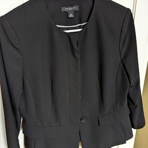 Ann Taylor suit jacket 6P